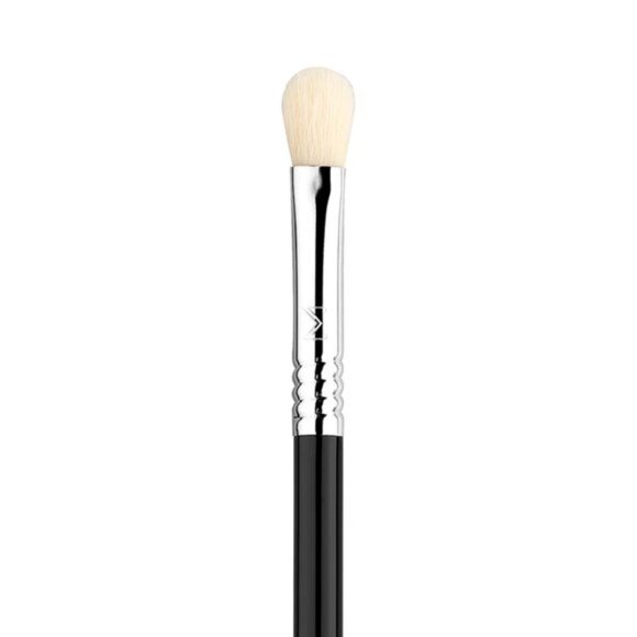 Sigma Beauty - E25 Blending Brush - Picture 1 of 3